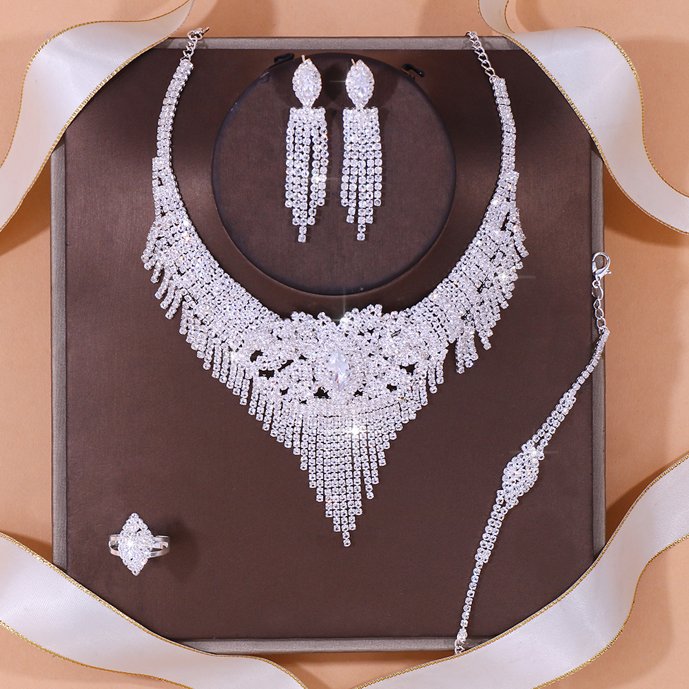 Stonefans Luxury Indian Bridal - Indian Wedding Supply avaliação e preço