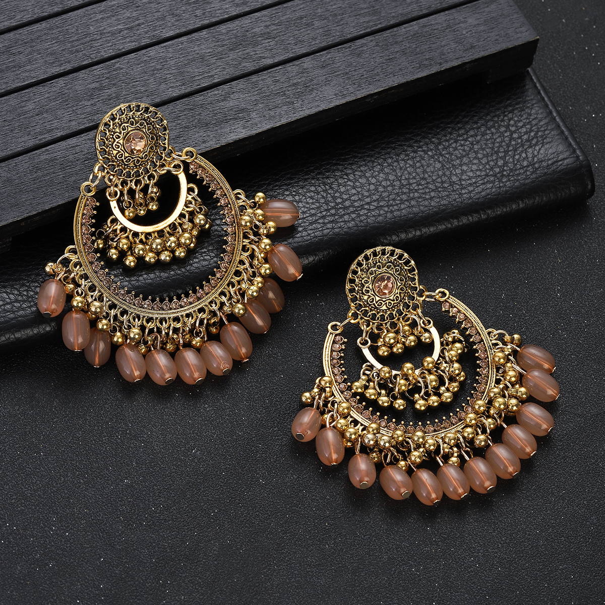 Boho Vintage Gold Color Jhumka - Indian Wedding Supply avaliação e preço